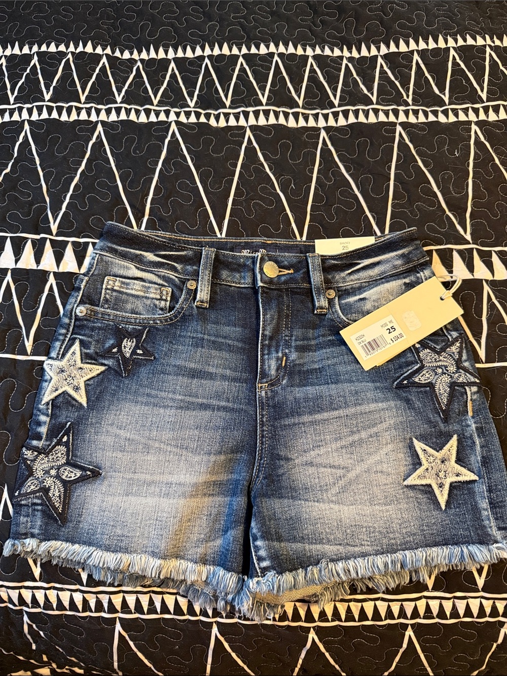 Miss Me Embroidered Star Denim Shorts - Blue
